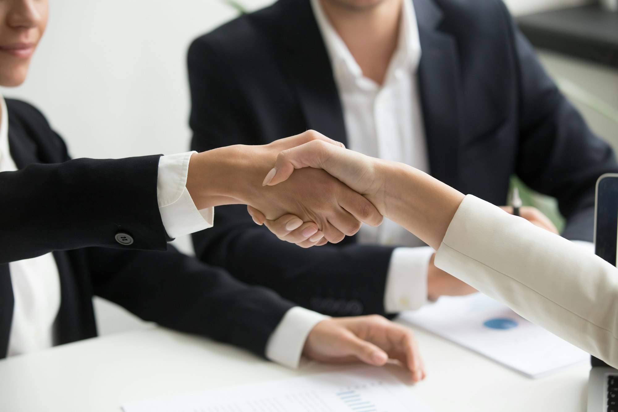 EFS co-sell partnership with Zoho and AWS